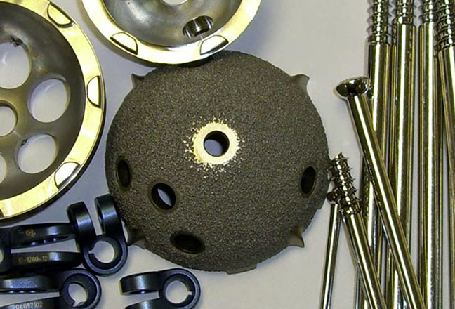 acetabular-cup-hip-prosthesis-and-fixing-screws